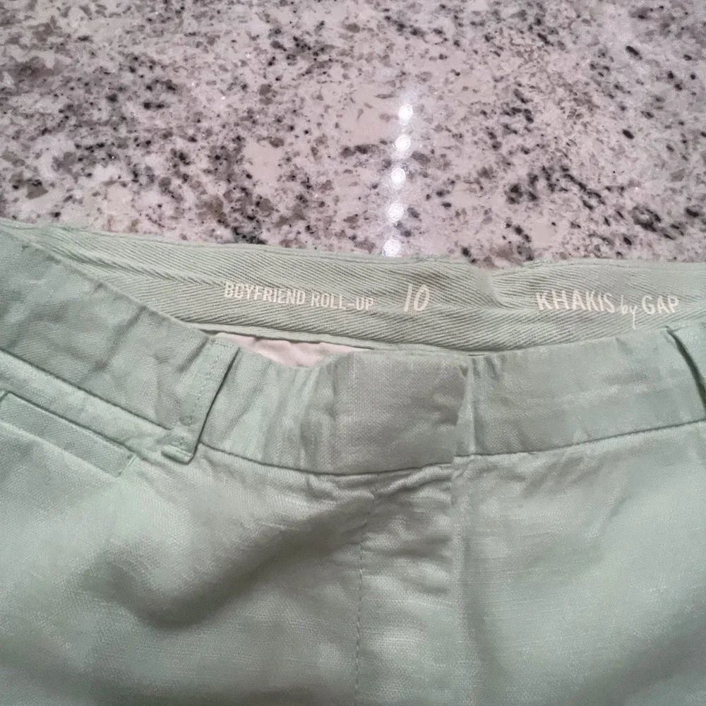 Mint green linen cotton Gap boyfriend roll up short 9 inch inseam - Picture 3 of 8